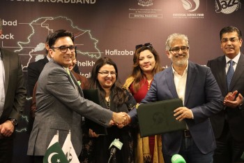 DIGITAL REVOLUTION: USF LAUNCHES PKR 1.16 BILLION HIGH-SPEED BROADBAND PROJECTS FOR 9 DISTRICTS IN PUNJAB & KP